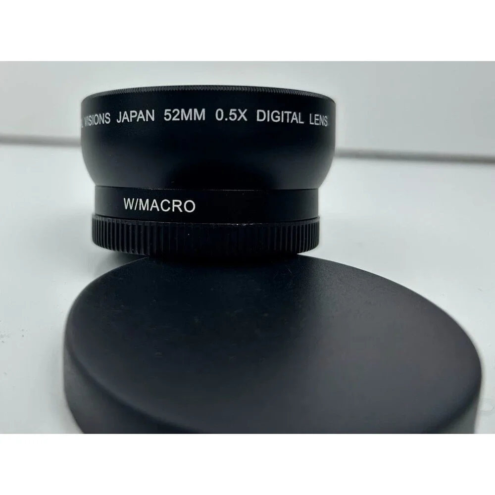 DIGITAL VISIONS 52MM 0.5X DIGITAL CAMERA LENS W/MACRO JAPAN - USED
